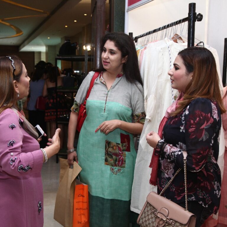 Shopping Experience (3)